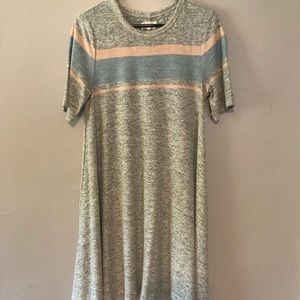Lou & Grey shift dress, work appropriate!